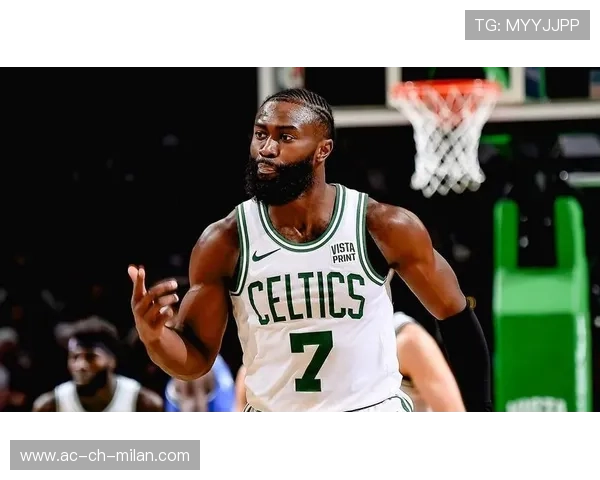 NBA杯：布朗32+9空砍，凯尔特人不敌魔术，凯尔特人队布朗