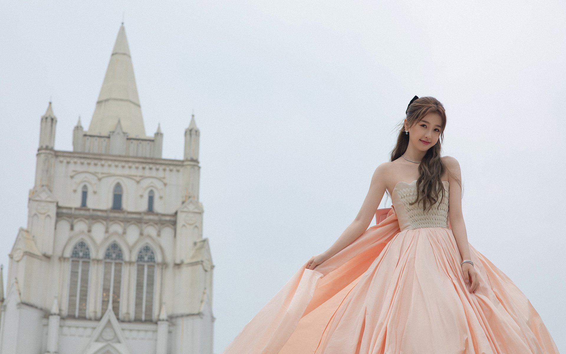 “亚戈·卡尔曼的球场智慧与执行力,成就美洲狮队的未来”